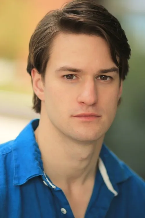 Rory Gilbert interpretando a Captain George Preddy