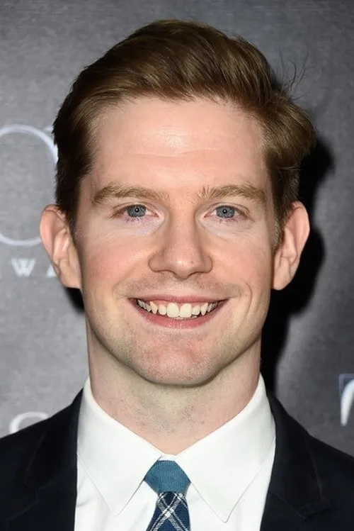 Rory O'Malley interpretando a 