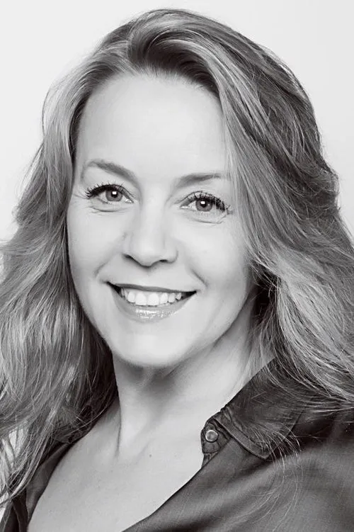 Rosa Bella — personaje: Fräulein Schmidt