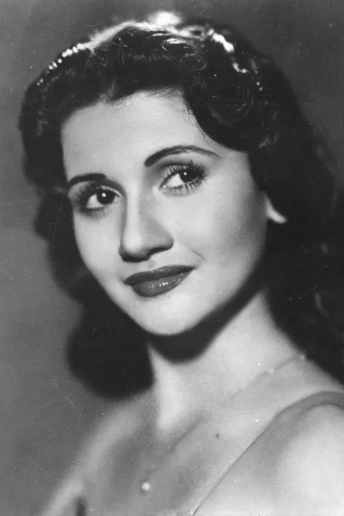 Rosa Rosal interpretando a 