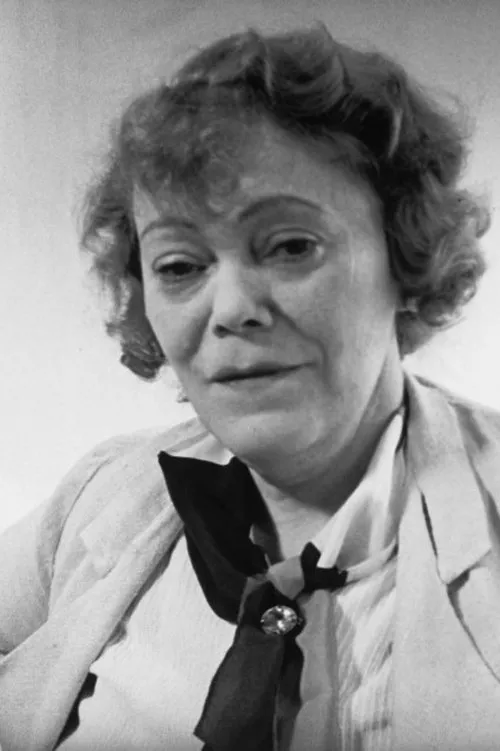 Clementine Plessner ha trabajado con Rosa Valetti en 4 ocasiones