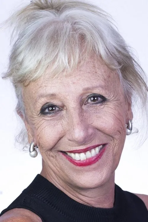 Rosario Lara interpretando a Millonaria fiesta