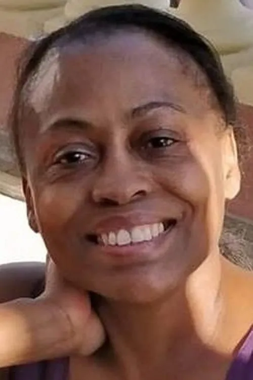 Abdelmalik Dhaflaoui ha trabajado con Rose Broholm en 1 ocasiones