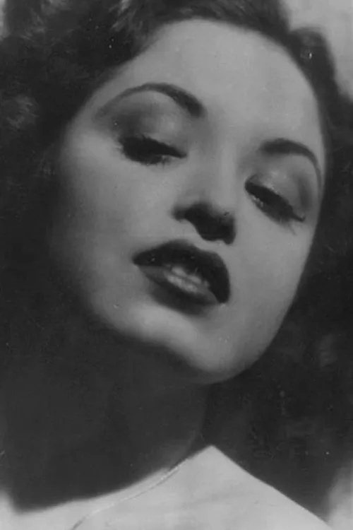 Claude Fielding ha trabajado con Rosita Garcia en 1 ocasiones