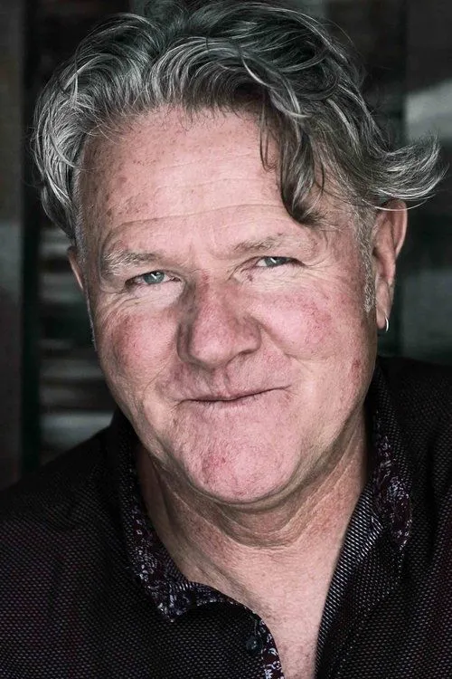 Rob Vowles ha trabajado con Ross McKinnon en 1 ocasiones