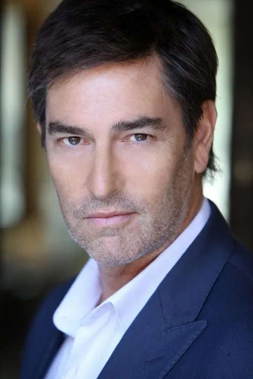 Drake Rodger ha trabajado con Roy Abramsohn en 1 ocasiones