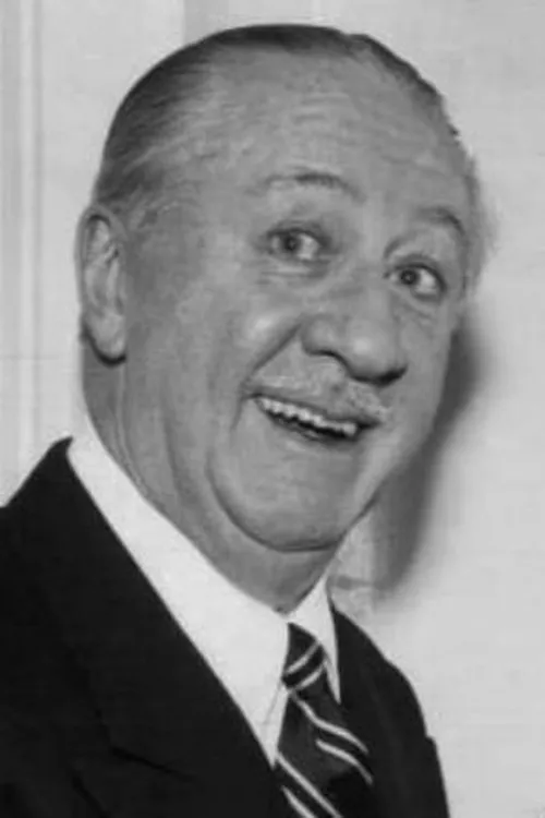 Roy Atwell interpretando a Jerry Sidon