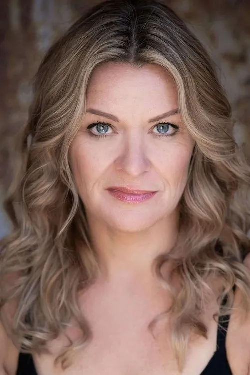 John Sumner ha trabajado con Roz Turnbull en 2 ocasiones