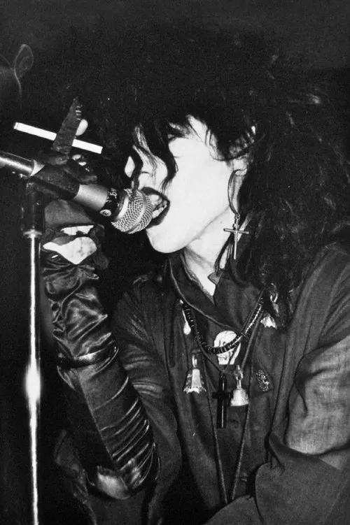 Rozz Williams interpretando a Himself