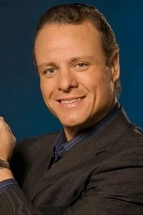 Christian Vega ha trabajado con Rubén Cerda en 1 ocasiones