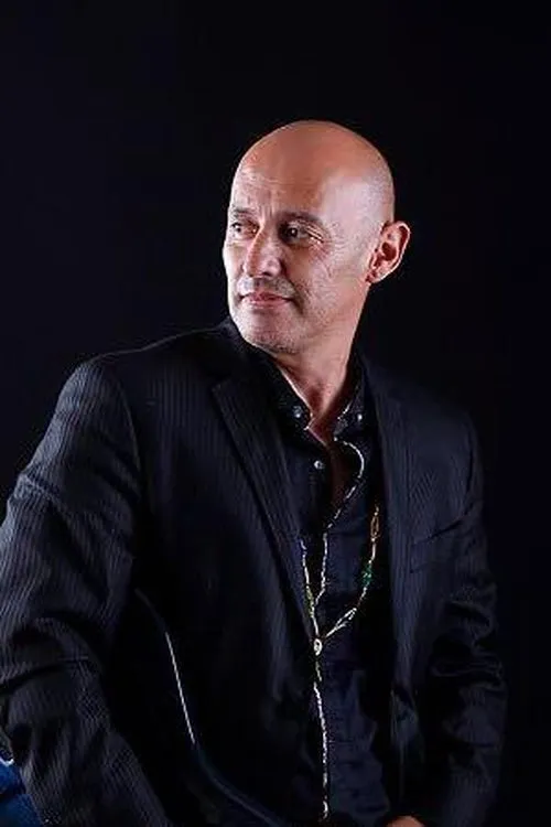 Rubén Melgarejo Huesca interpretando a Tlen Huicani