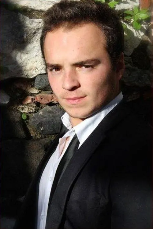 Rúben Silva — personaje: Simão