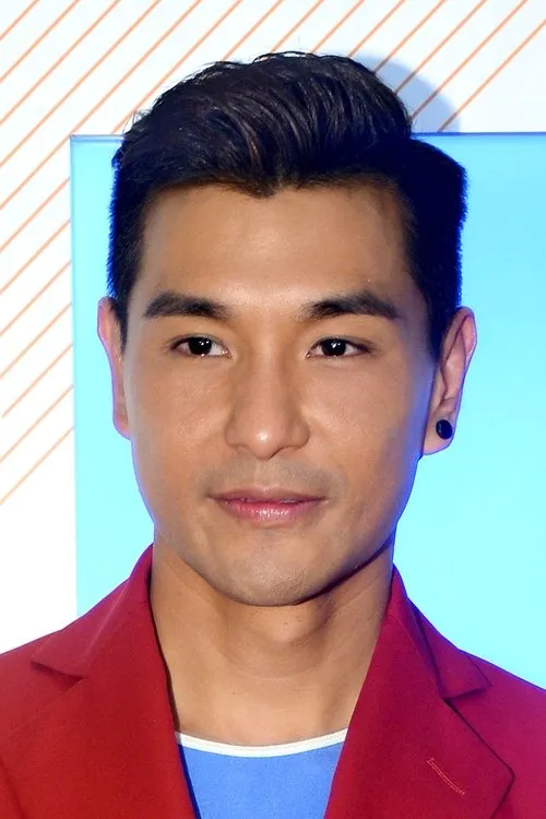 Ruco Chan interpretando a Tung (segment 