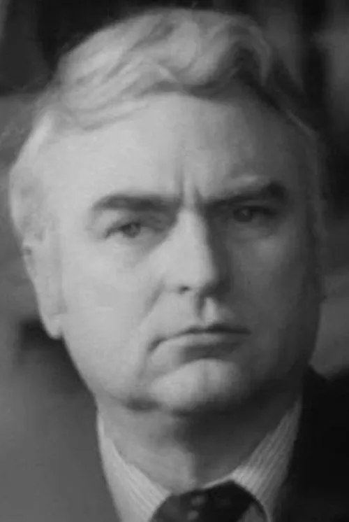 Rūdolfs Dambrāns interpretando a 