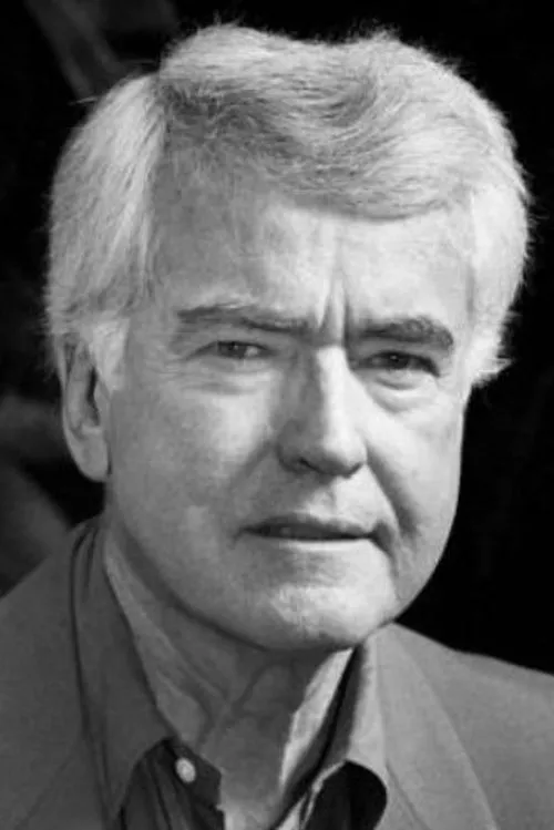 Rino Romano ha trabajado con Rudy Behlmer en 3 ocasiones