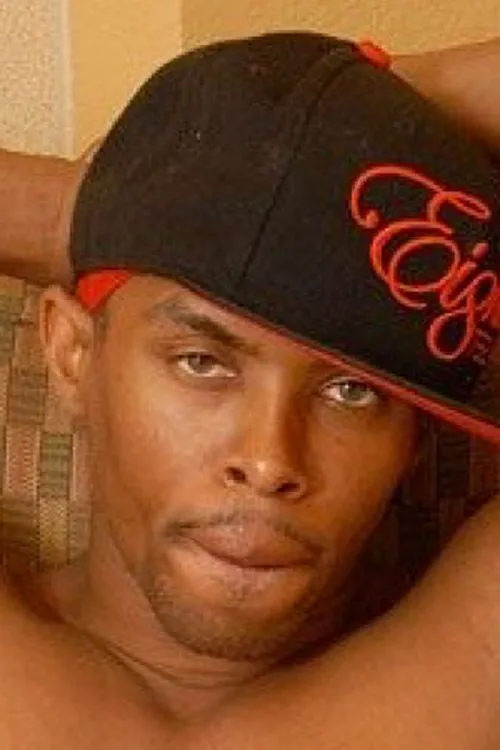 Rudy Scott interpretando a