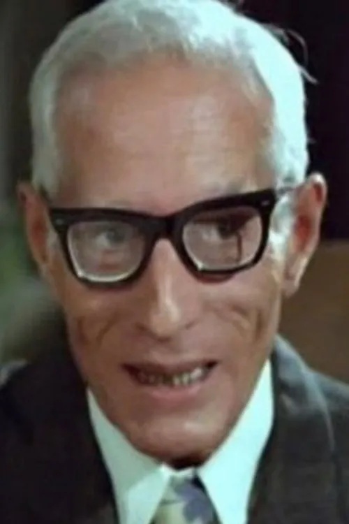 Rushdy ElMahdy interpretando a