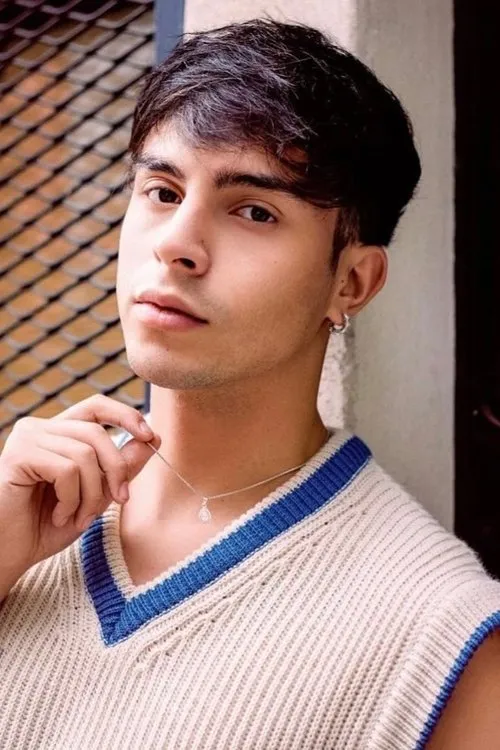 Ale Sergi ha trabajado con Rusherking en 1 ocasiones