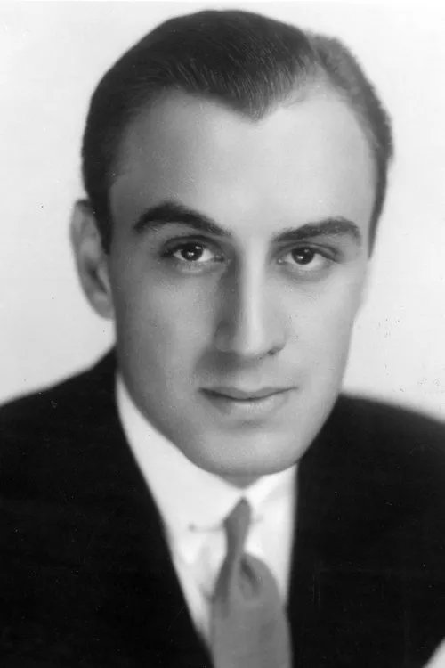 Russ Columbo interpretando a Ambrosio Guiterrez