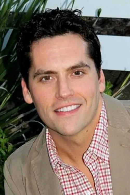 Russ Hunt interpretando a Meat