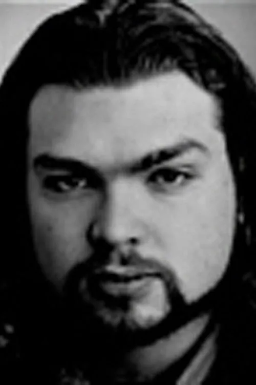 Foto de perfil del actor Russell Hankin en el reparto