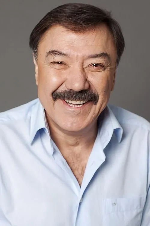 ??????? ???????? ha trabajado con Rustam Sagdullaev en 1 ocasiones