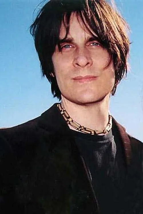 Kenji Fenton ha trabajado con Rusty Anderson en 1 ocasiones