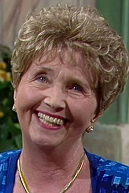 Ruth Mönch en su biografía y filmografía