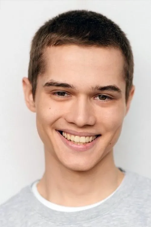 Рузиль Минекаев interpretando a self