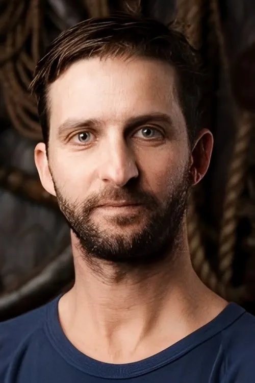 Ryan Chatfield — personaje: Self