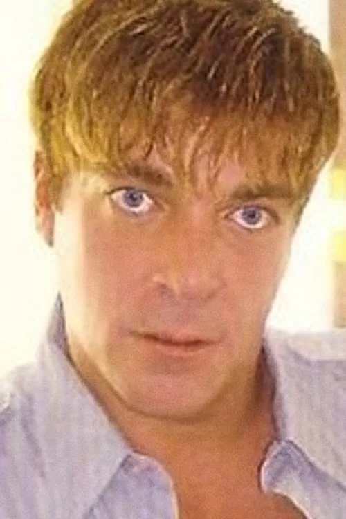 Ken Daniels ha trabajado con Ryan Foxx en 2 ocasiones