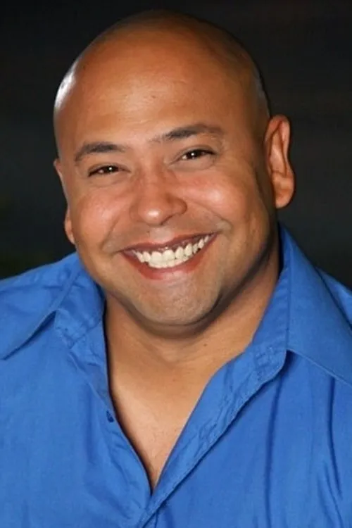 Christopher Gibson ha trabajado con Ryan Rajendra Black en 1 ocasiones