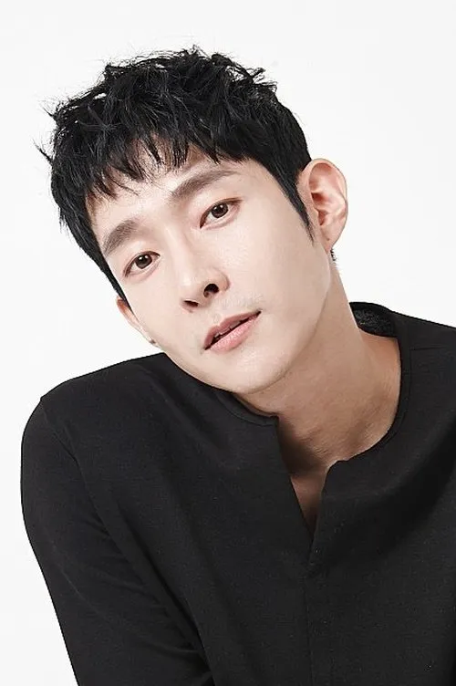 Ryan interpretando a 