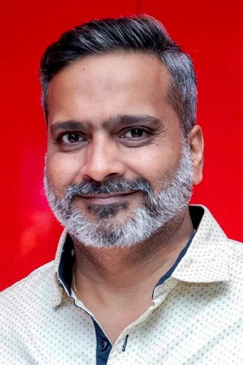 S.P.B. Charan — personaje: Amaran