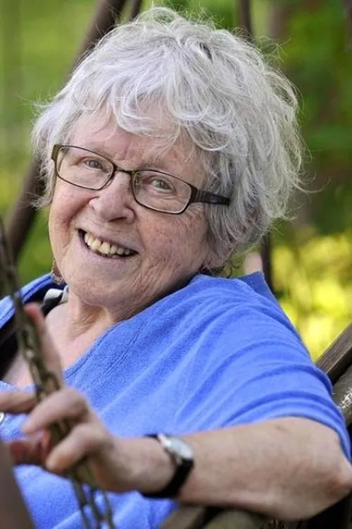 Minna Haapkylä ha trabajado con Saara Pakkasvirta en 3 ocasiones