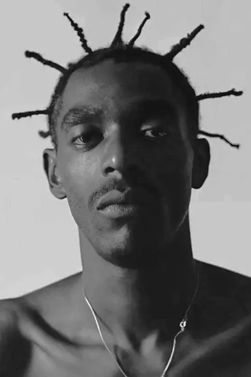 Sabotage interpretando a Self (Archive Footage)