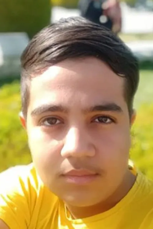 Javad Ezzati ha trabajado con Sajjad Dolati en 1 ocasiones