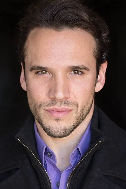 Maisie Pacia ha trabajado con Salar Ghajar en 1 ocasiones