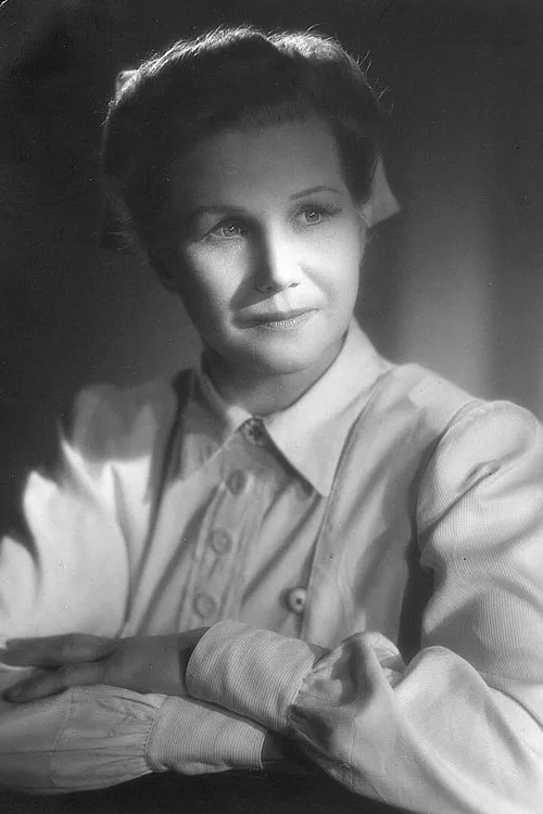 Salli Karuna interpretando a Rauha de la Tuiscu