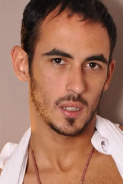 Gaston Jimenez ha trabajado con Salvador en 1 ocasiones