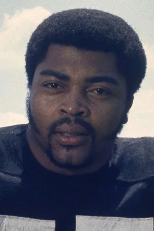 Steve Furness ha trabajado con Sam Davis en 1 ocasiones