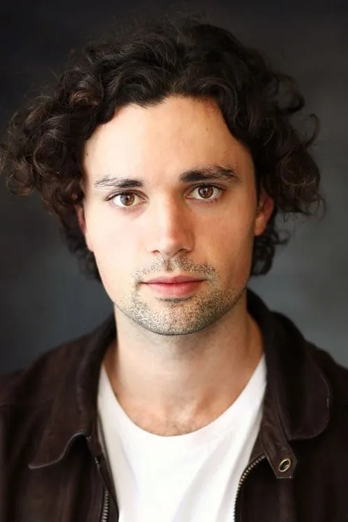 Sam Delich interpretando a Will