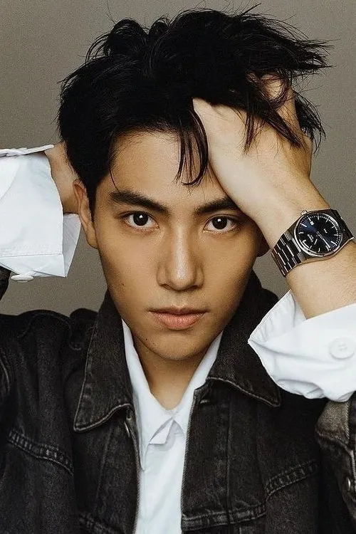 Sam Lin — personaje: Qu Zi Jun