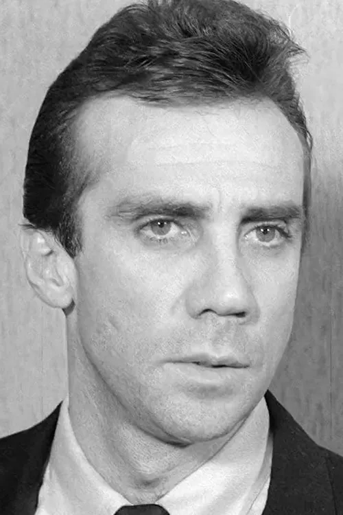 Dawn Bennett ha trabajado con Sam Stewart en 3 ocasiones