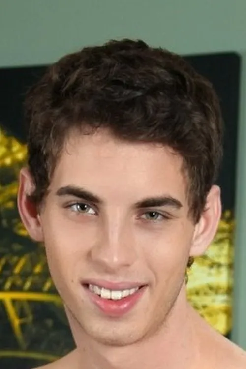 Sam Truitt interpretando a 