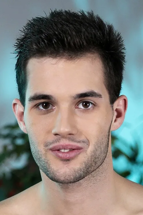 Sam Williams interpretando a 