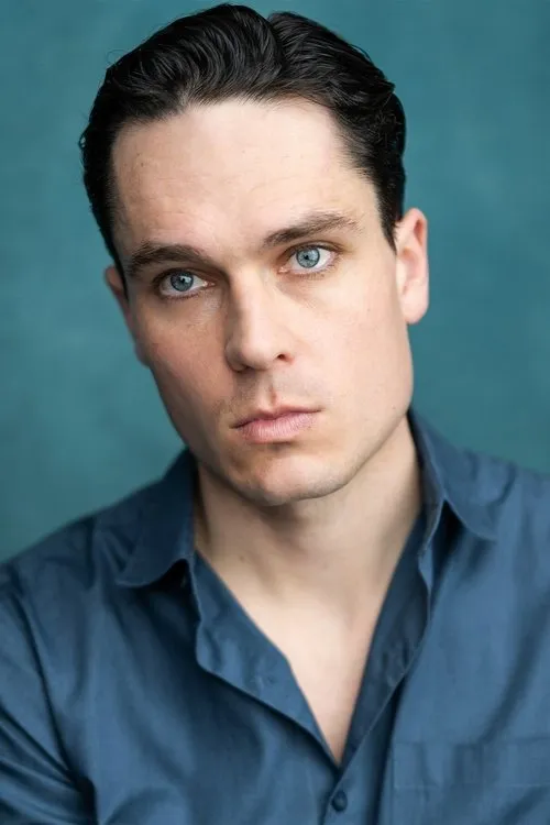 Sam Woodhams — personaje: Rob