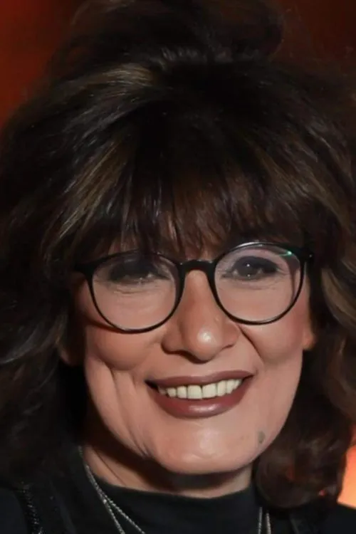 Samah Anwar interpretando a Nadia