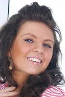 Nelly ha trabajado con Samantha Green en 1 ocasiones