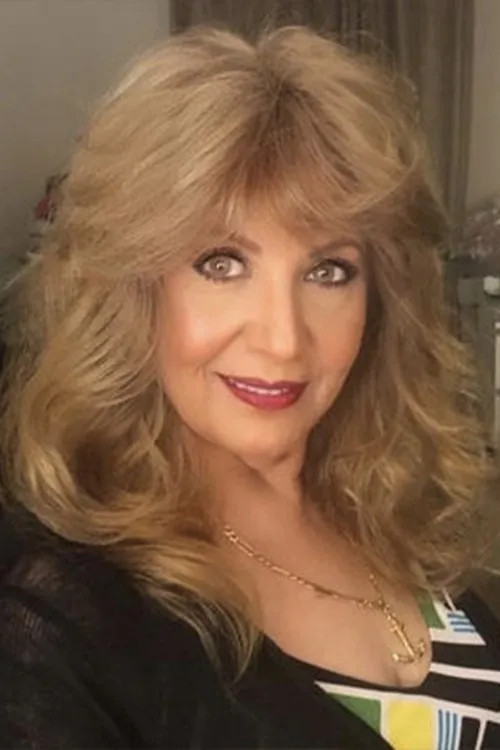 Samira Sedqy interpretando a 